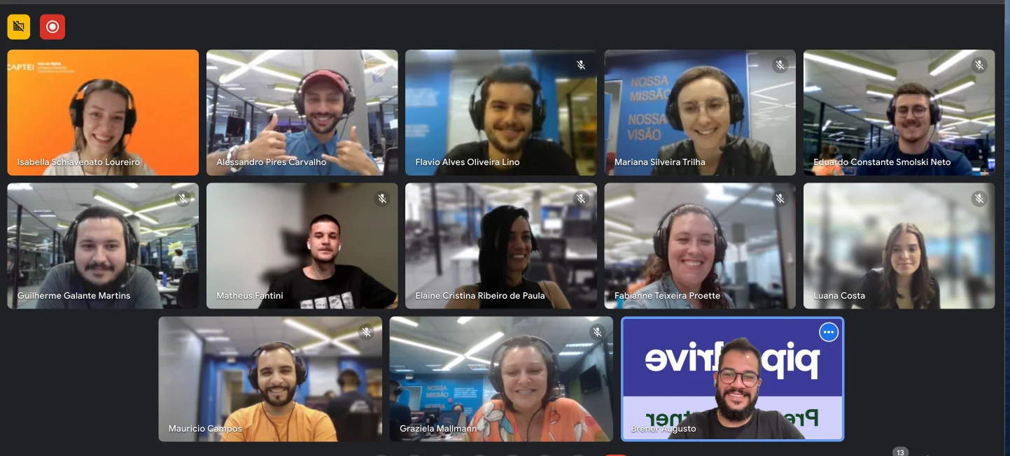 Sessão de suporte remoto da equipe Pipecon